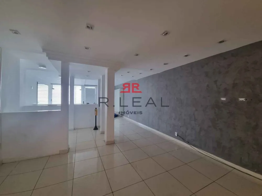 Casa, 2 quartos, 350 m² - Foto 2