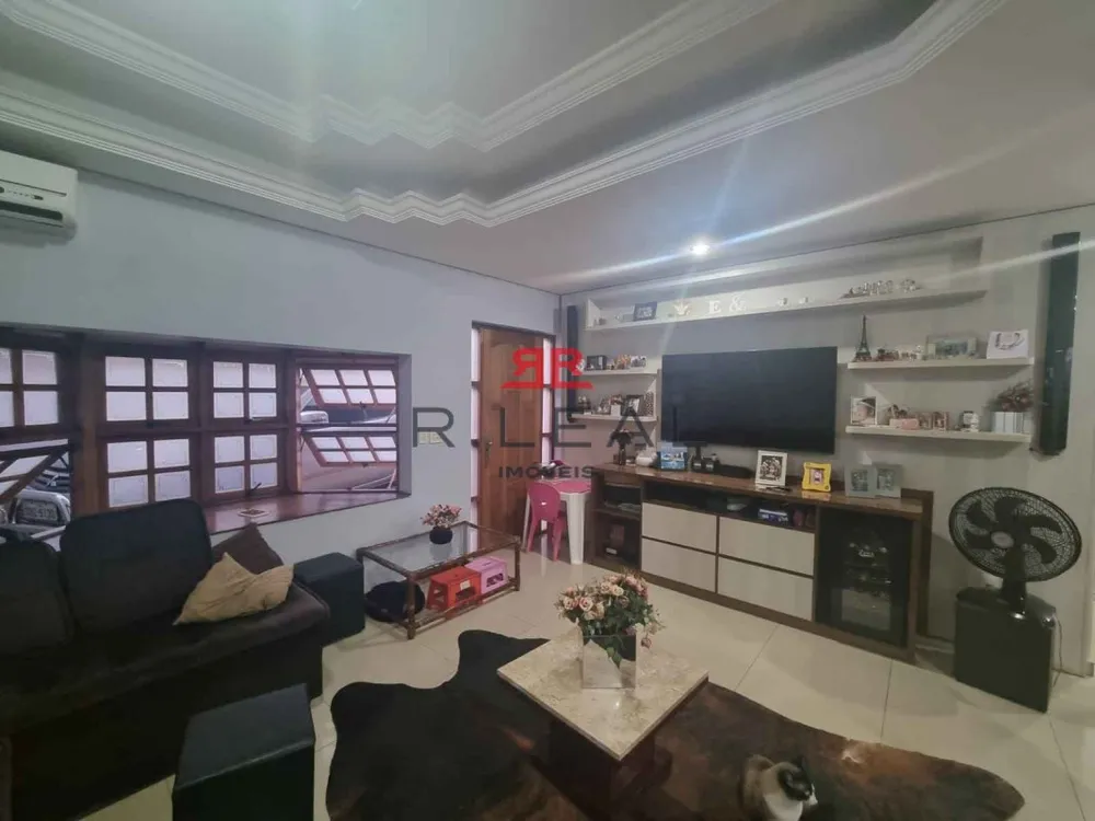 Casa, 3 quartos, 272 m² - Foto 12