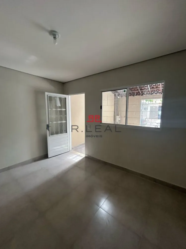Casa, 2 quartos, 100 m² - Foto 2
