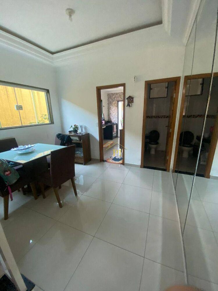 Casa, 3 quartos, 180 m² - Foto 2