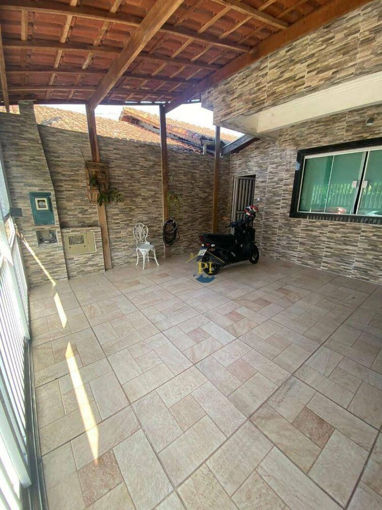 Casa, 3 quartos, 180 m² - Foto 4