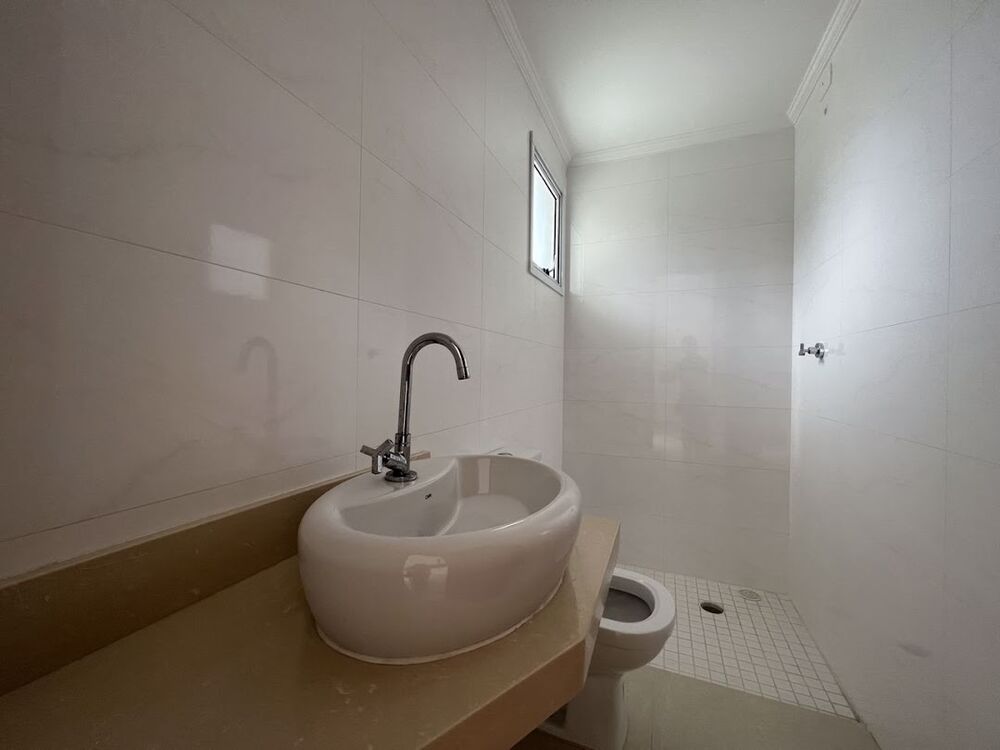 Apartamento, 3 quartos, 127 m² - Foto 2
