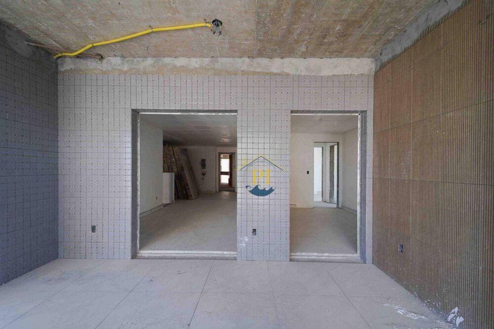 Apartamento, 3 quartos, 135 m² - Foto 2