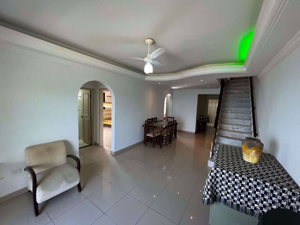 Cobertura, 3 quartos, 258 m² - Foto 3