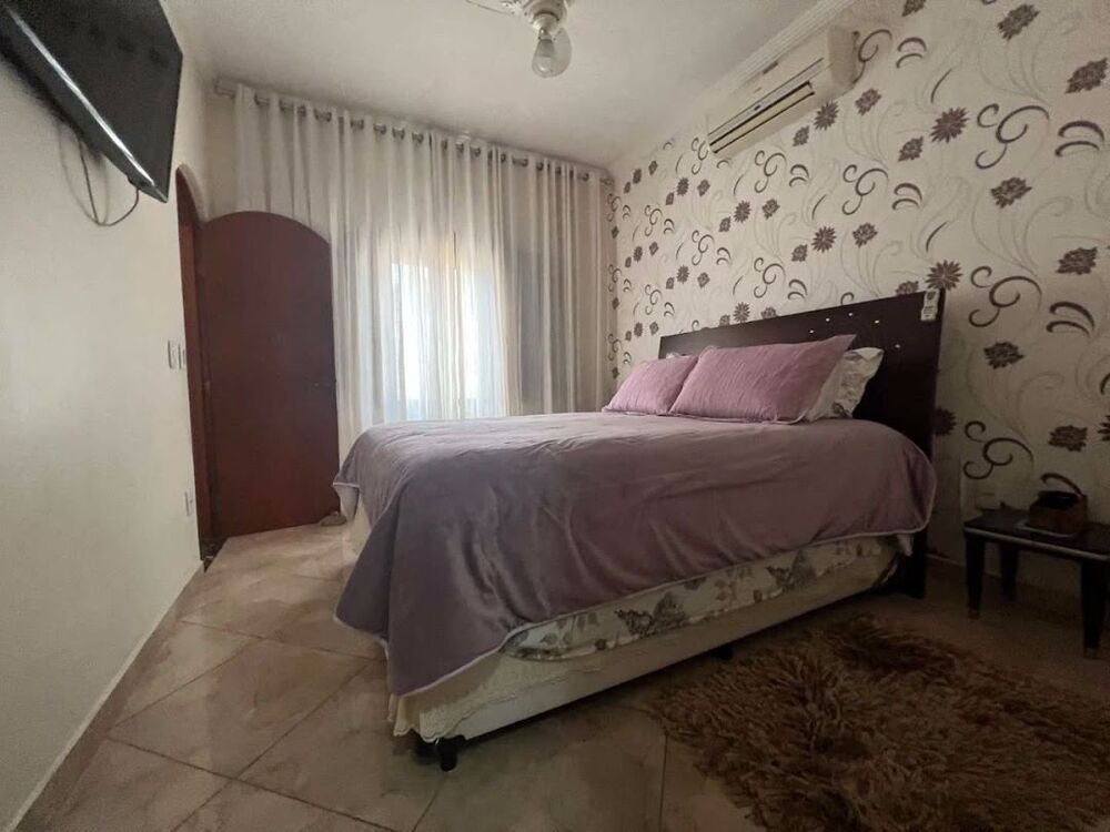 Casa, 6 quartos, 302 m² - Foto 8