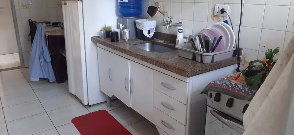 Apartamento à venda com 1 quarto, 50m² - Foto 2