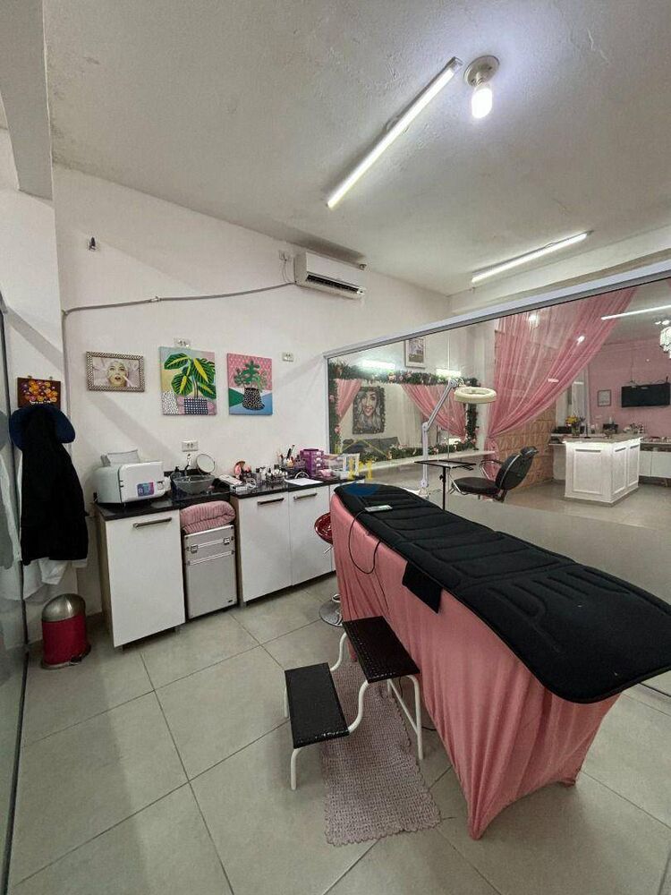 Casa, 1 quarto, 135 m² - Foto 3