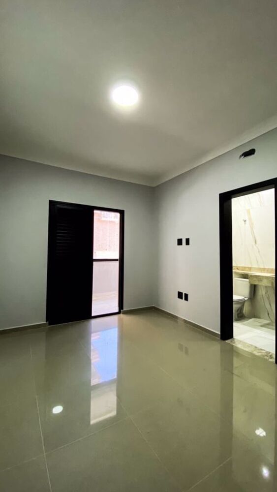 Casa, 3 quartos, 250 m² - Foto 2