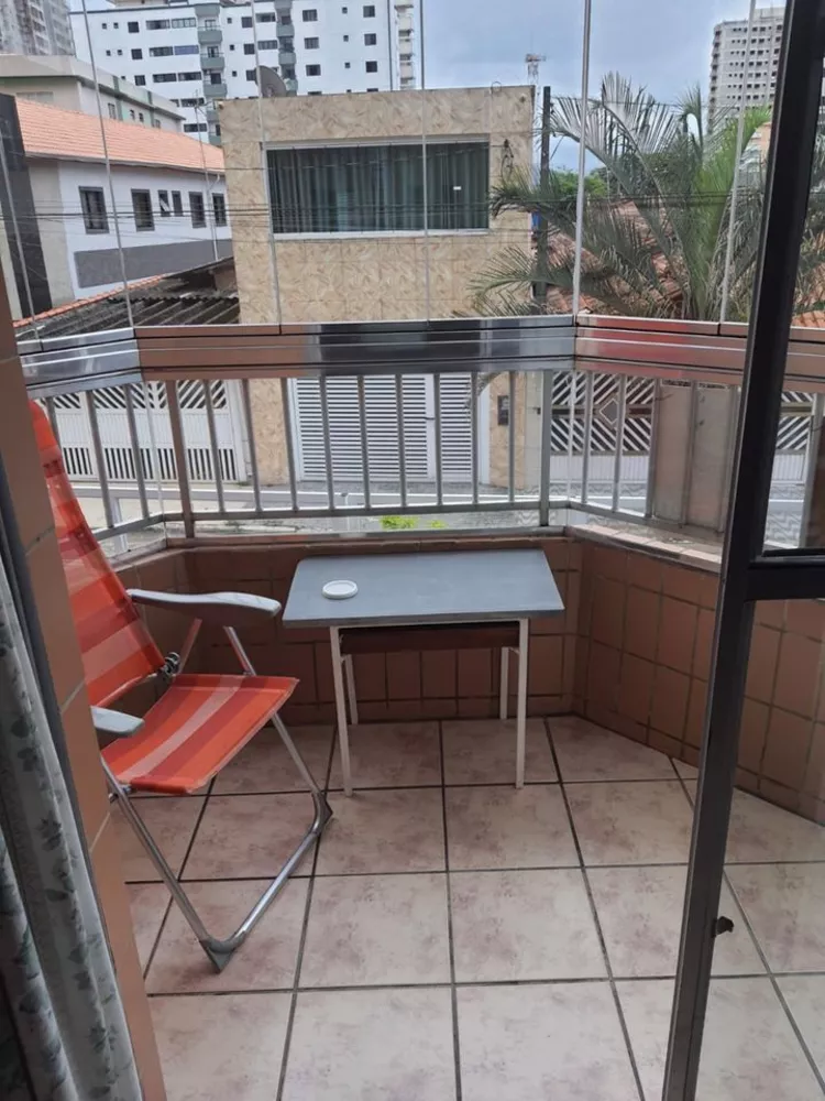 Apartamento à venda com 2 quartos, 70m² - Foto 2