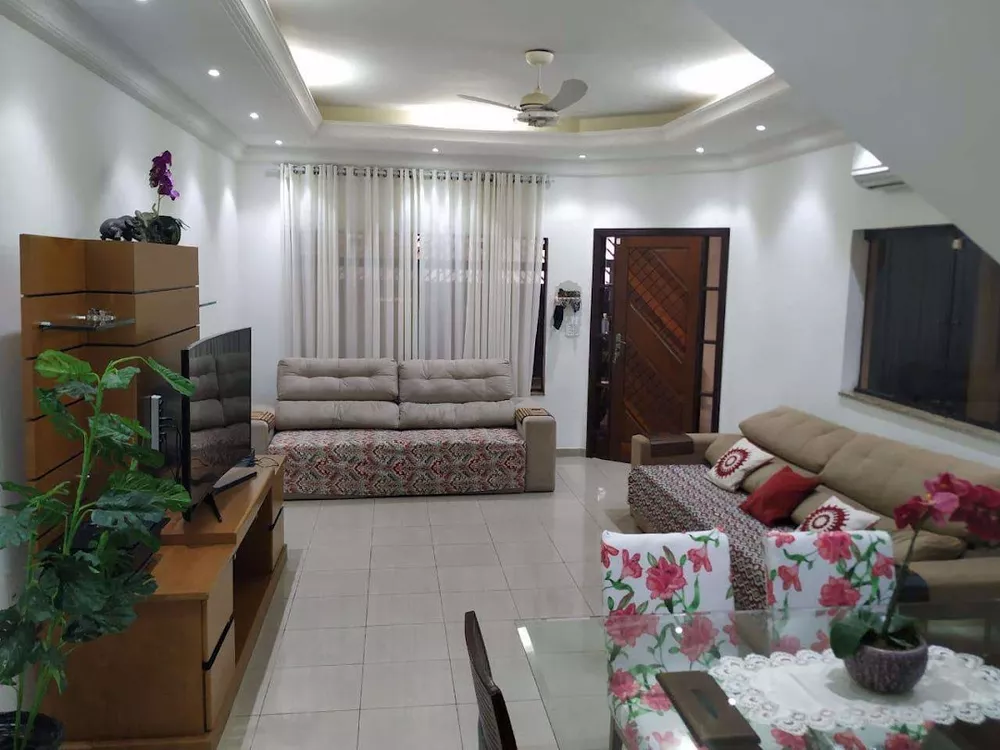 Sobrado à venda com 3 quartos, 181m² - Foto 2