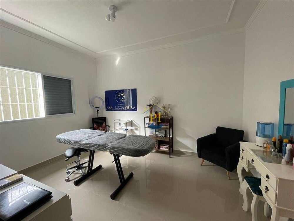 Casa, 4 quartos, 223 m² - Foto 4