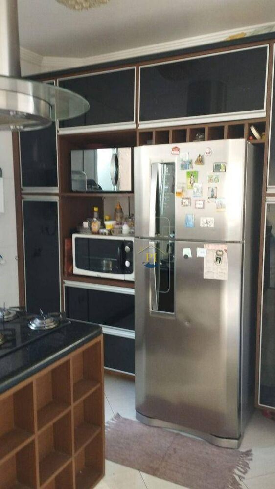 Casa, 3 quartos, 200 m² - Foto 11