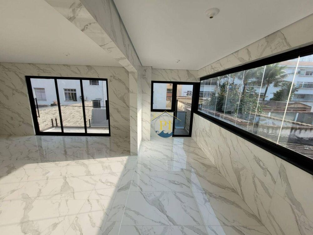 Sobrado à venda com 3 quartos, 230m² - Foto 1