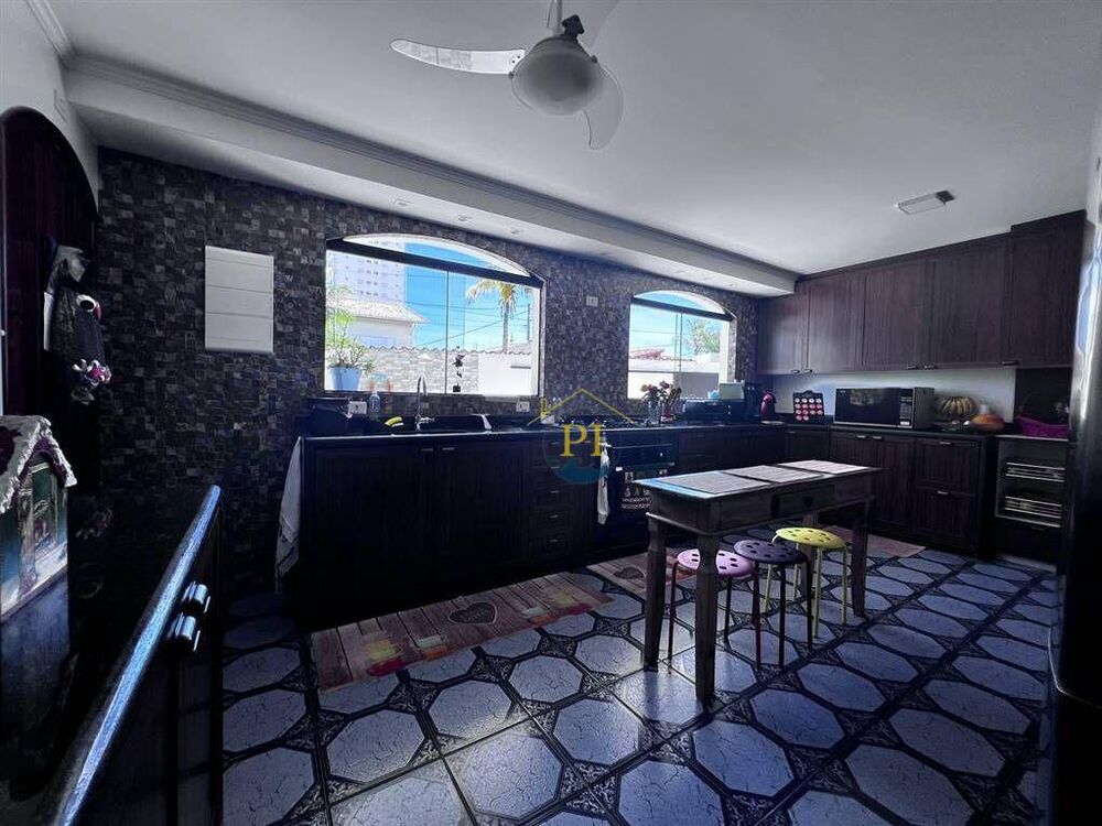 Casa, 4 quartos, 331 m² - Foto 6