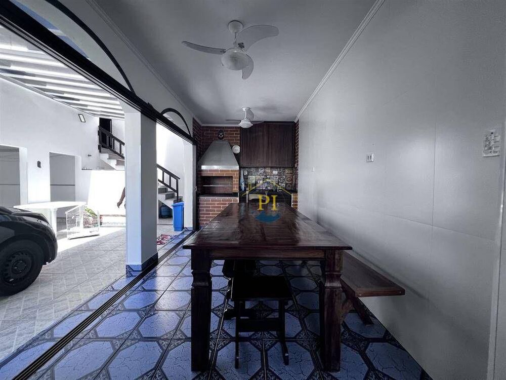 Casa, 4 quartos, 331 m² - Foto 4
