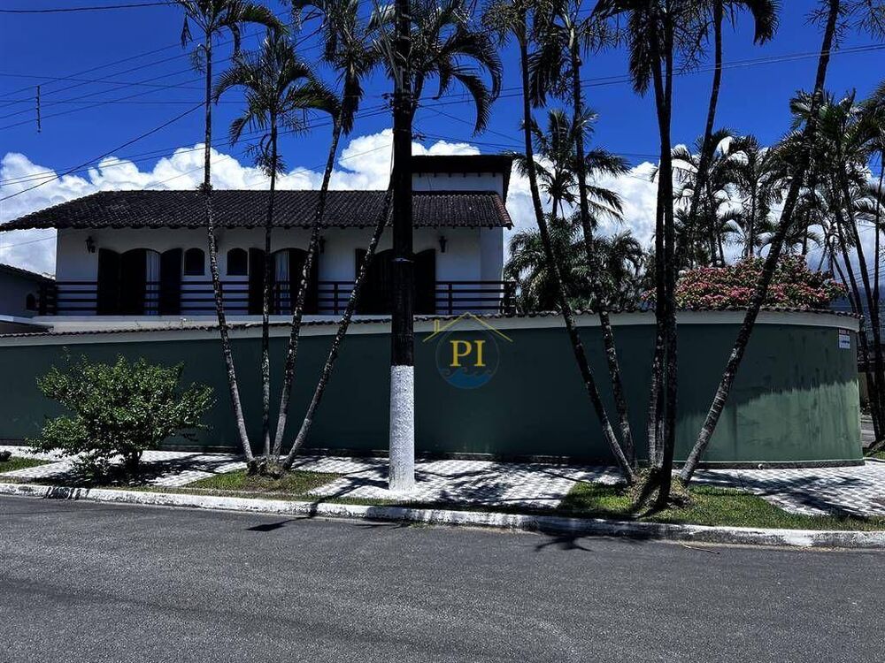 Casa, 4 quartos, 331 m² - Foto 1