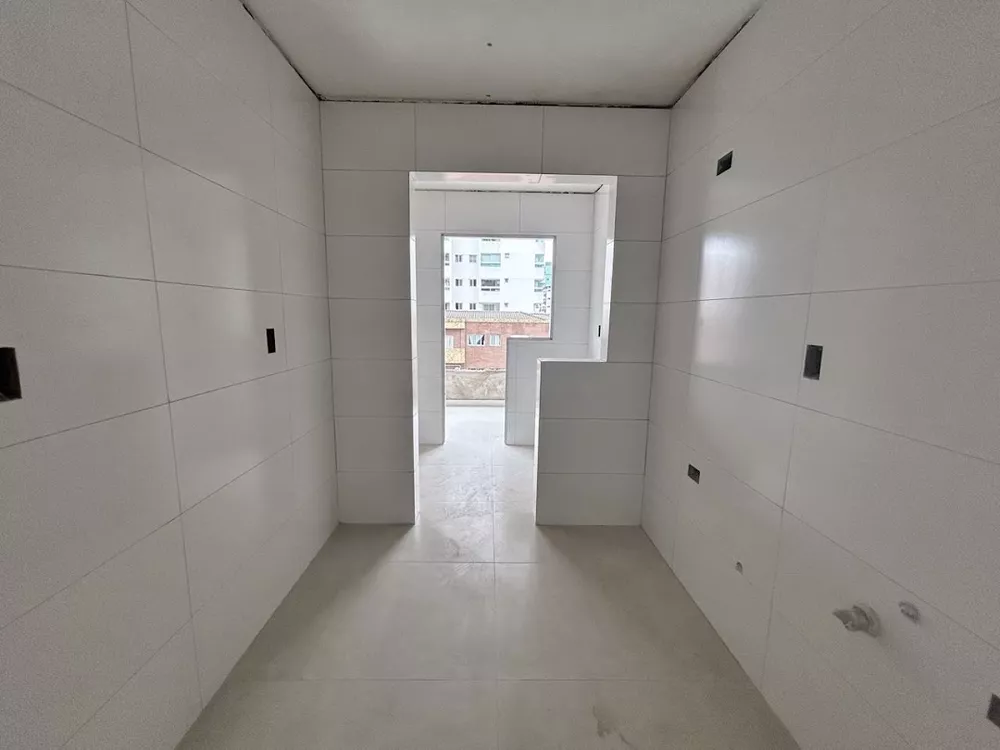 Apartamento à venda com 2 quartos, 79m² - Foto 7