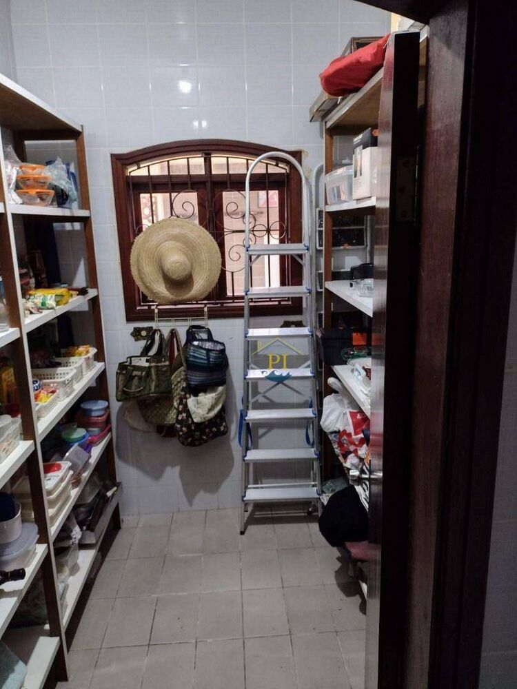 Casa, 3 quartos, 358 m² - Foto 4