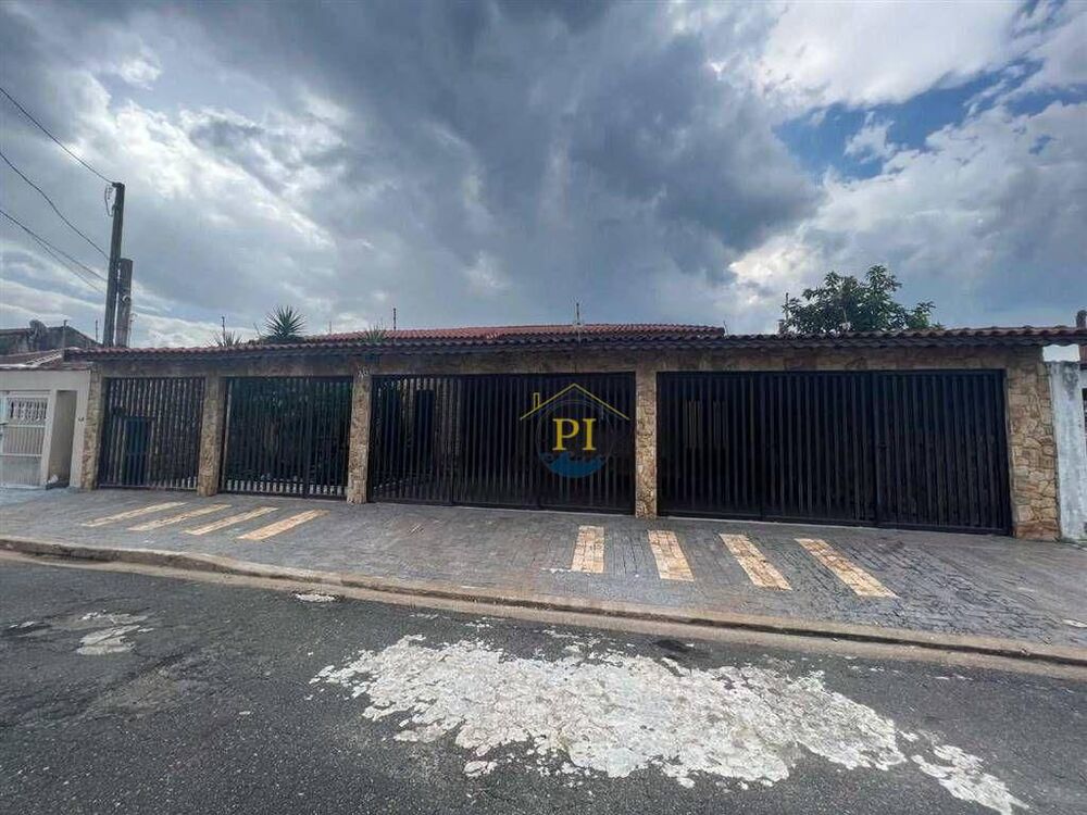 Casa, 3 quartos, 250 m² - Foto 3