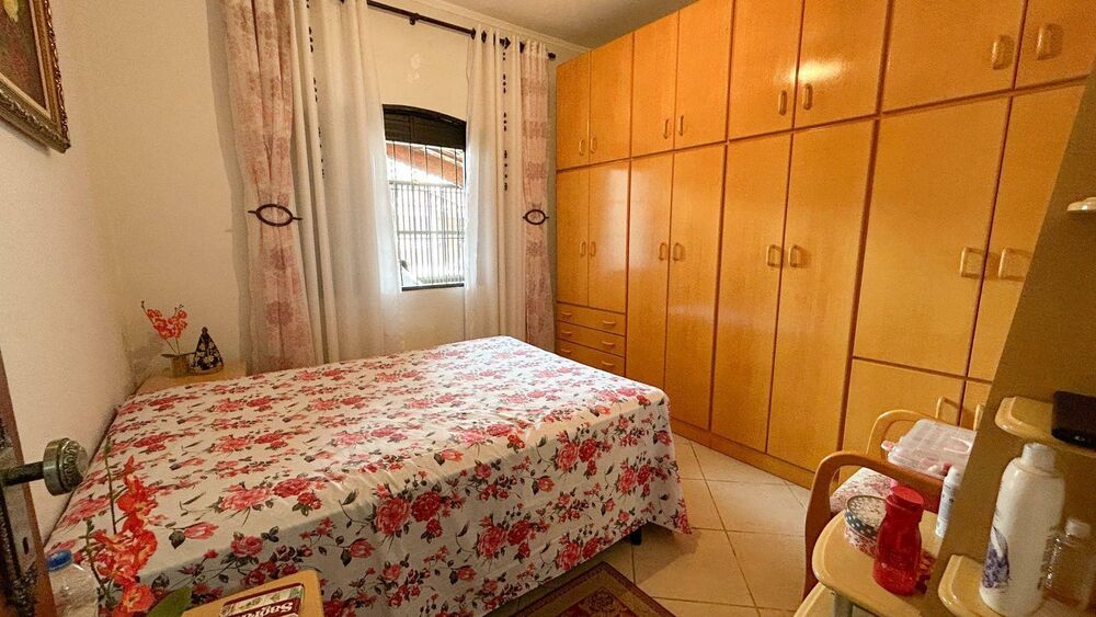 Casa, 2 quartos, 70 m² - Foto 1