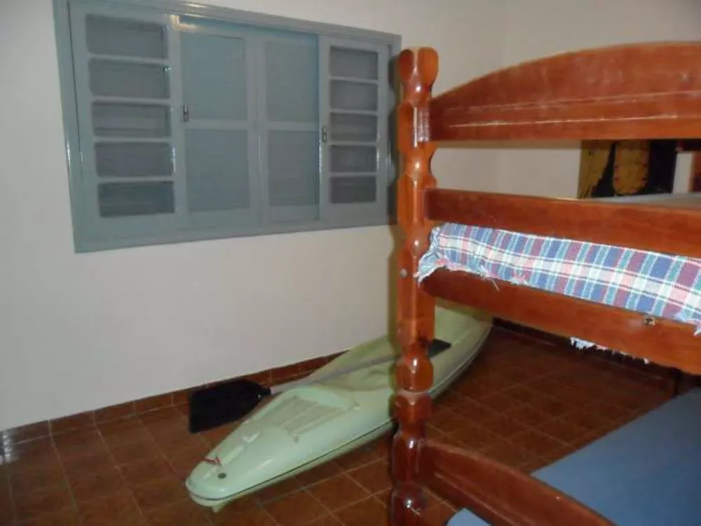 Casa, 3 quartos, 242 m² - Foto 1