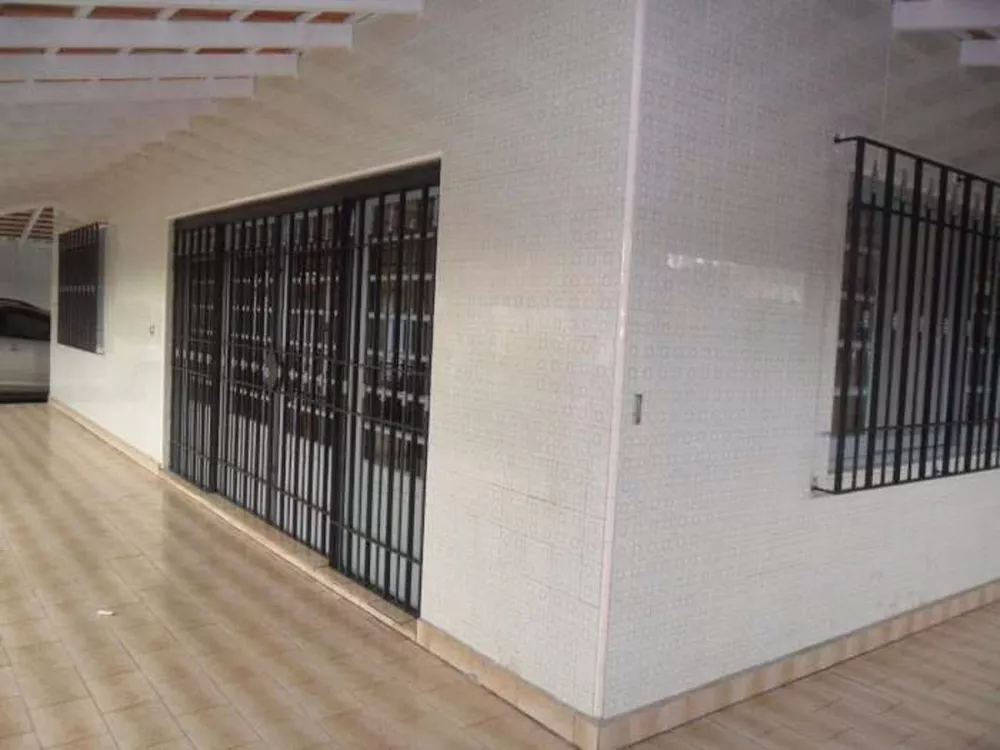 Casa, 3 quartos, 242 m² - Foto 12