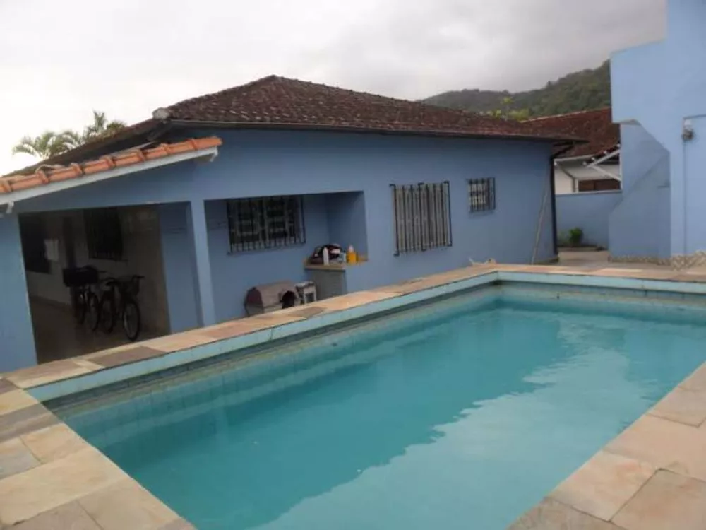 Casa, 3 quartos, 242 m² - Foto 2