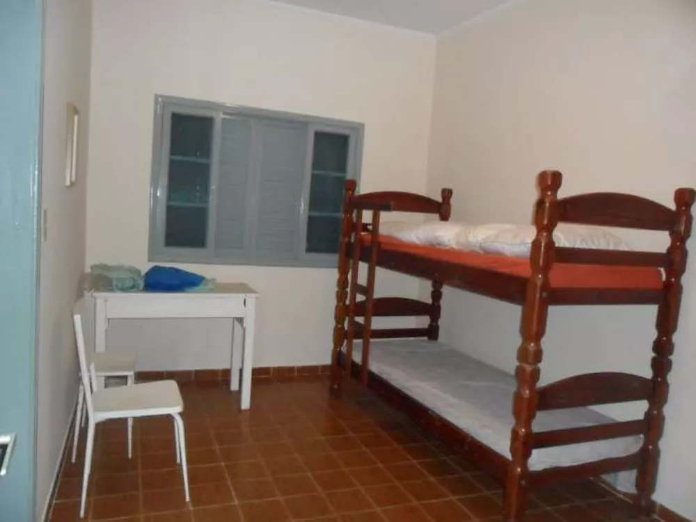 Casa, 3 quartos, 242 m² - Foto 4