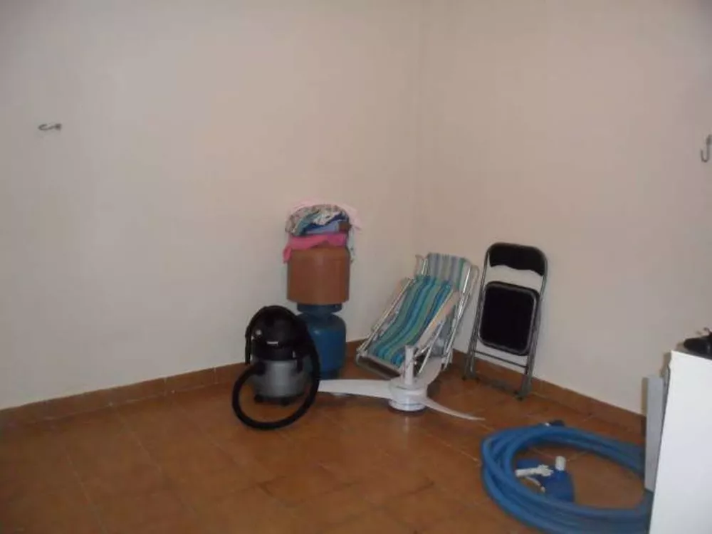 Casa, 3 quartos, 242 m² - Foto 3