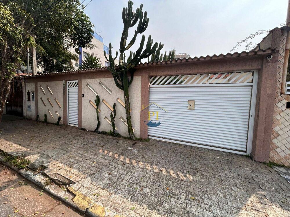 Casa, 3 quartos, 212 m² - Foto 4