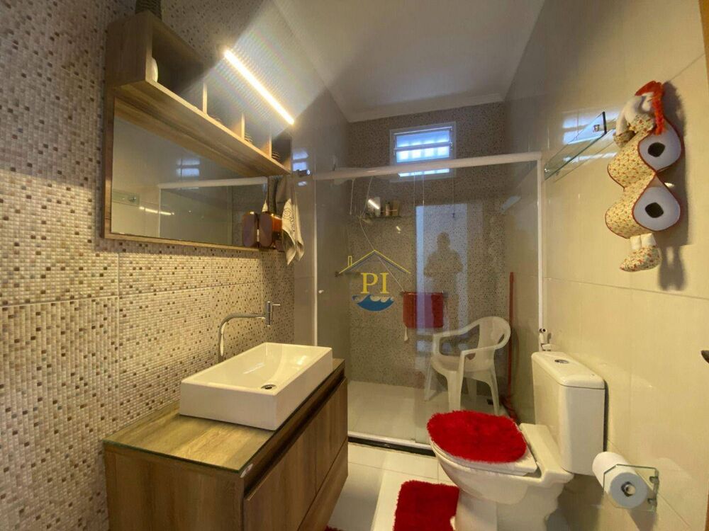 Casa, 3 quartos, 228 m² - Foto 2