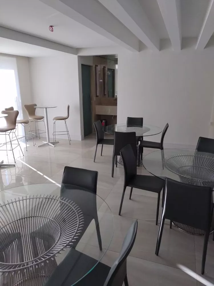 Apartamento à venda com 3 quartos, 153m² - Foto 3