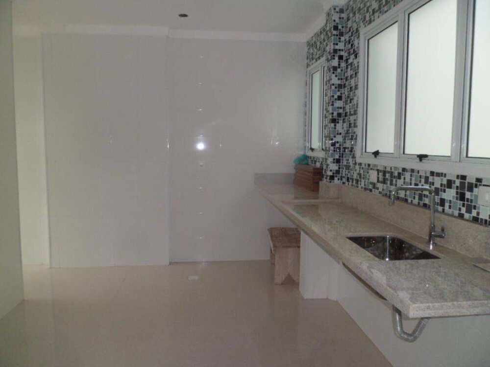 Cobertura, 3 quartos, 207 m² - Foto 3