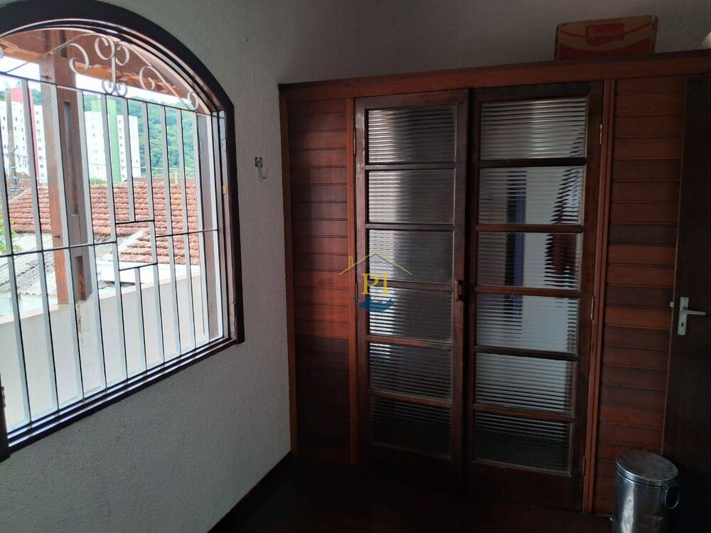 Casa, 5 quartos, 200 m² - Foto 2