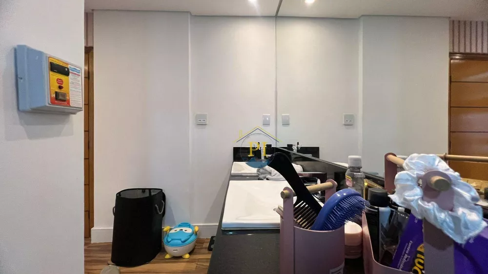 Cobertura, 3 quartos, 257 m² - Foto 9