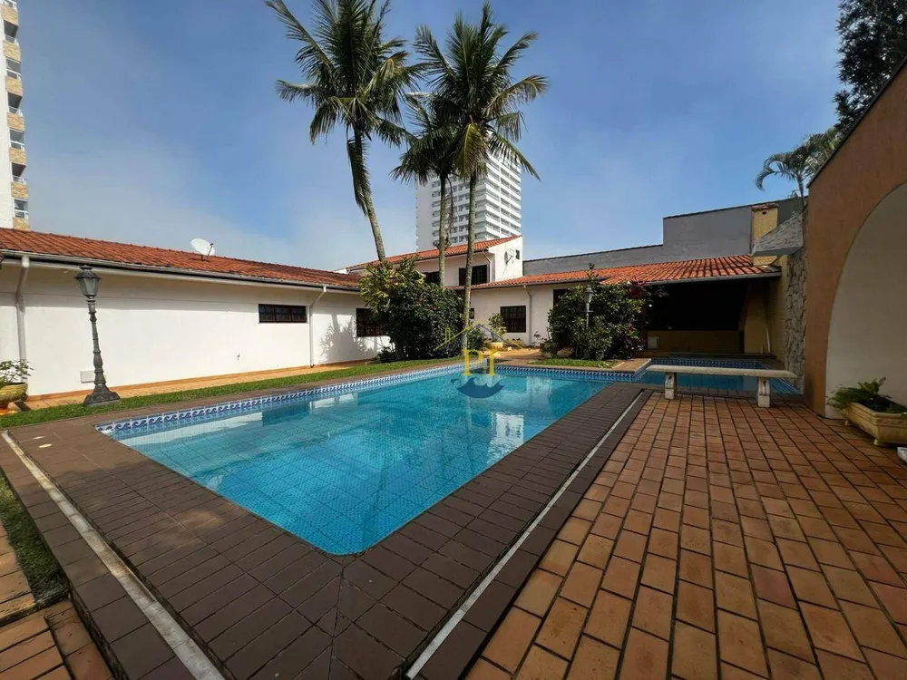 Casa, 5 quartos, 389 m² - Foto 3