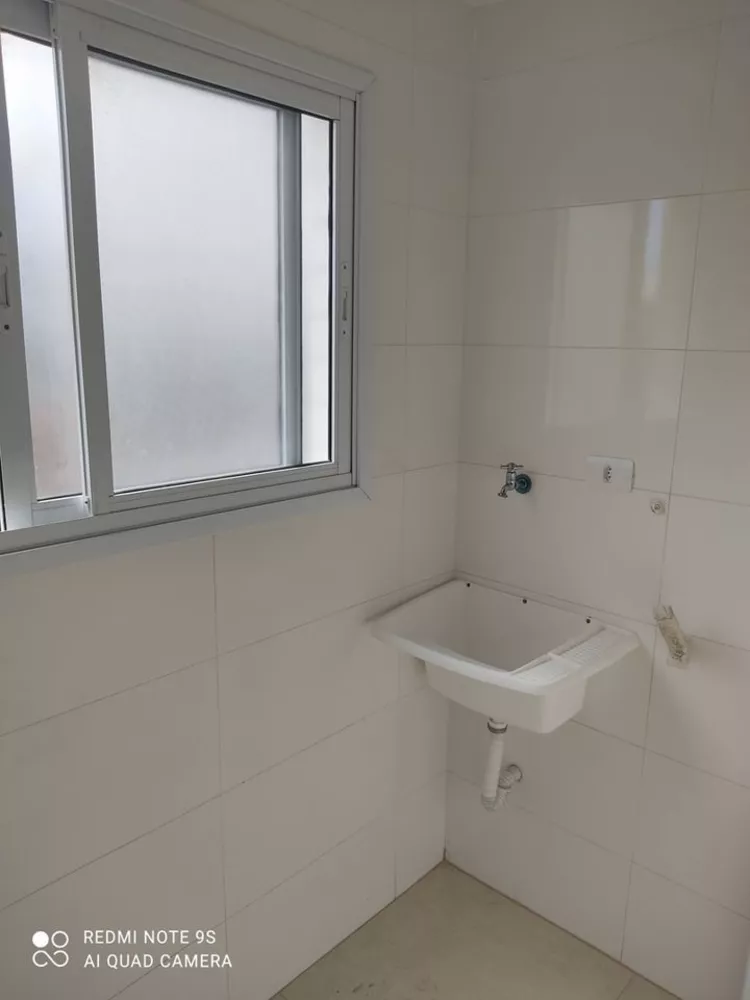 Apartamento à venda com 2 quartos, 69m² - Foto 3