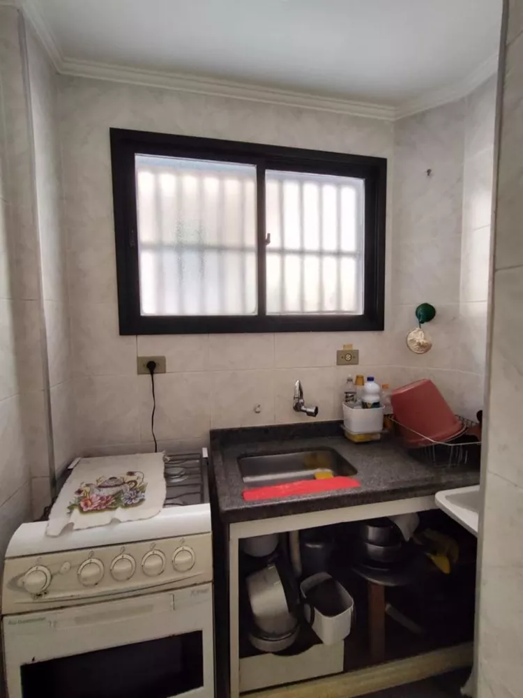 Apartamento à venda com 1 quarto, 42m² - Foto 4