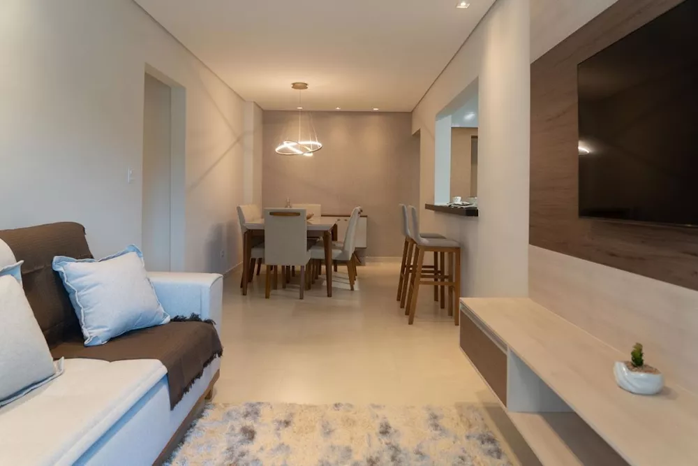 Apartamento à venda com 3 quartos, 119m² - Foto 1