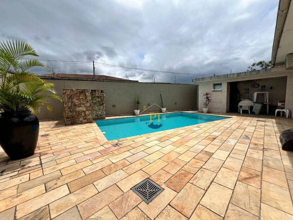 Casa, 2 quartos, 131 m² - Foto 1