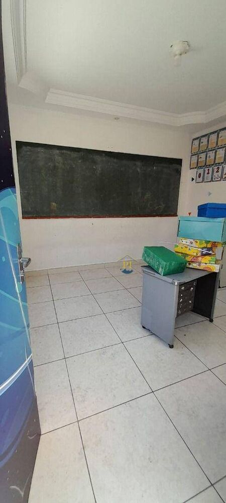 Casa, 5 quartos, 200 m² - Foto 2