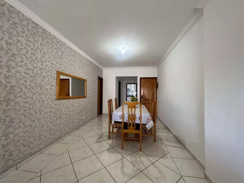 Apartamento à venda com 3 quartos, 141m² - Foto 2