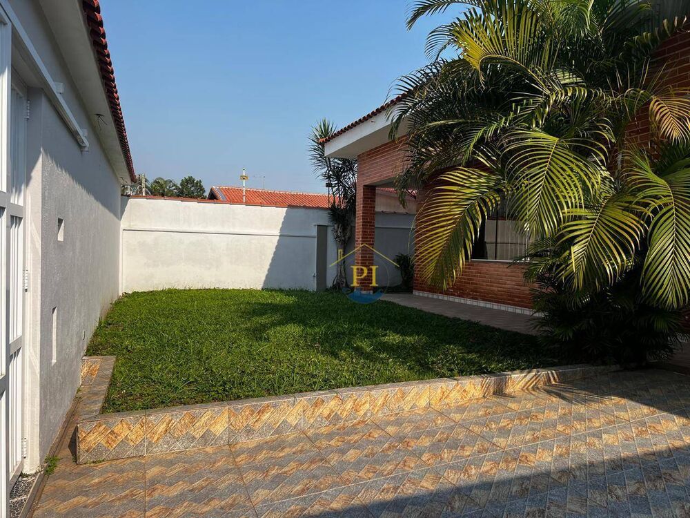 Casa, 3 quartos, 272 m² - Foto 2