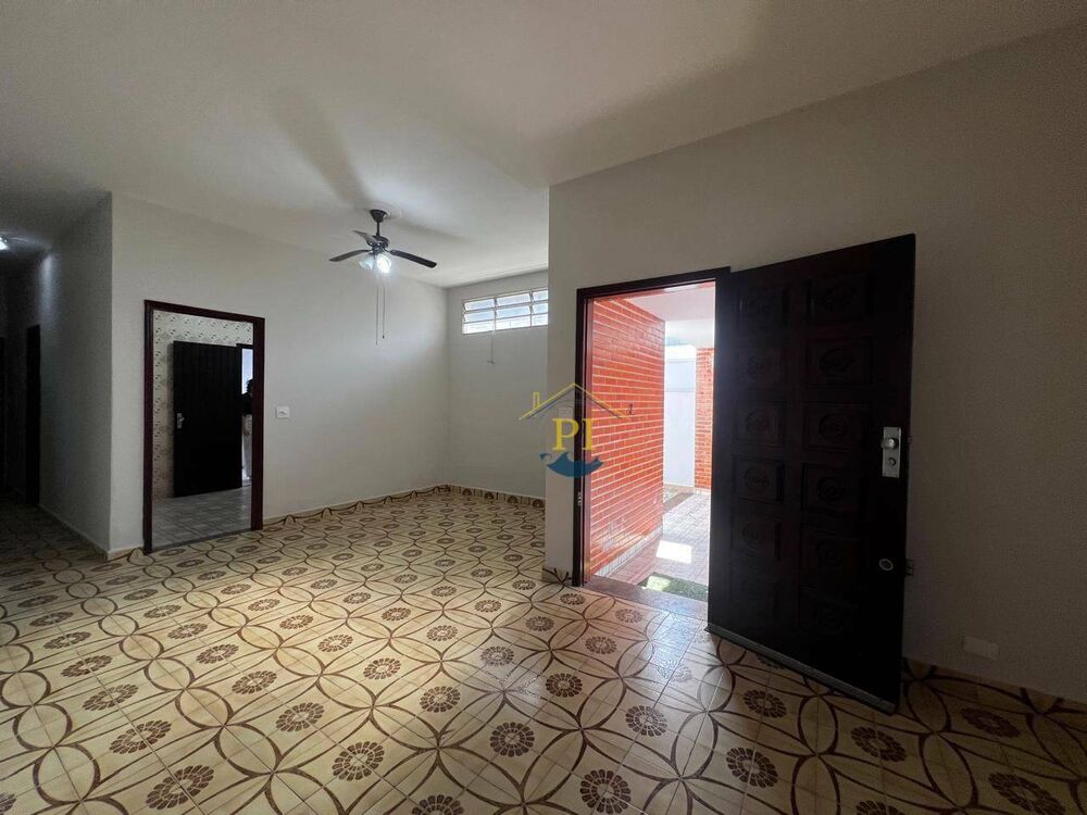 Casa, 3 quartos, 272 m² - Foto 4