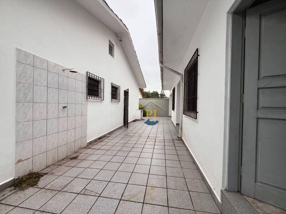 Casa, 4 quartos, 199 m² - Foto 2