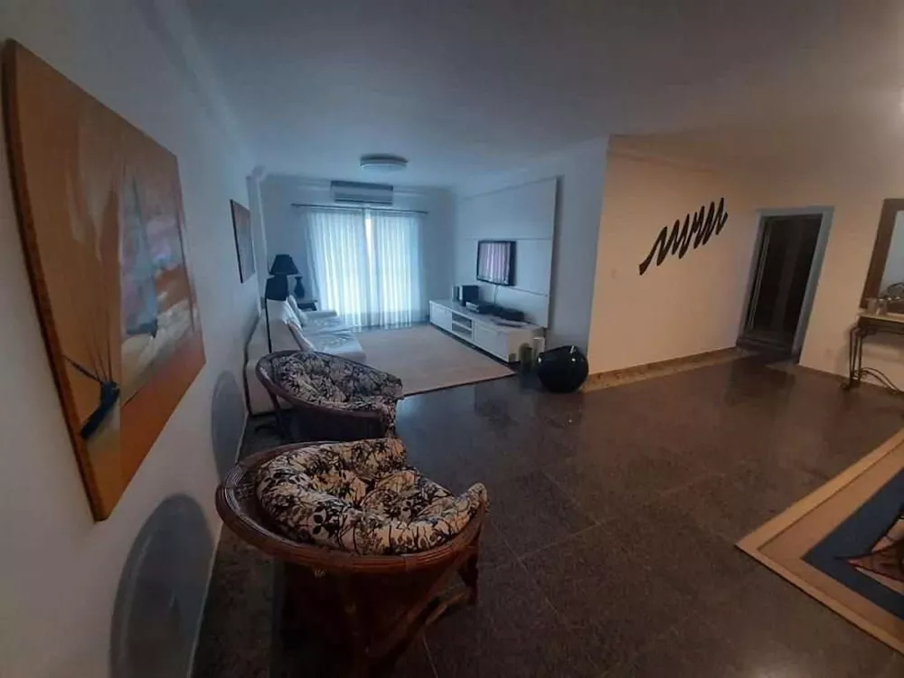 Apartamento à venda com 3 quartos, 183m² - Foto 1