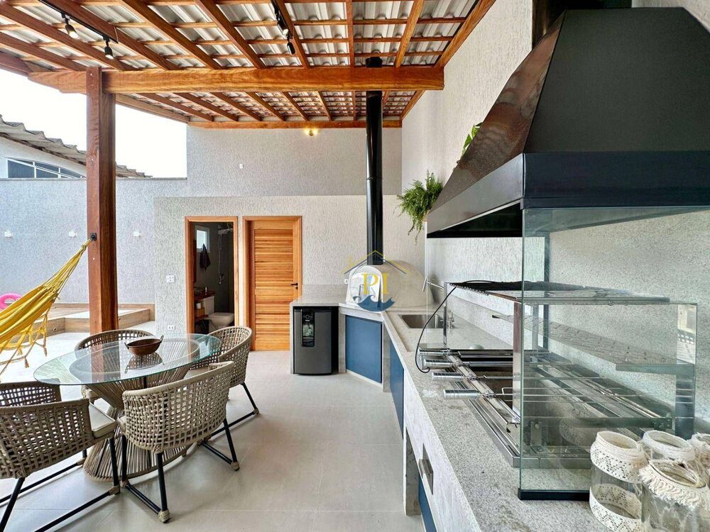 Casa, 3 quartos, 336 m² - Foto 1