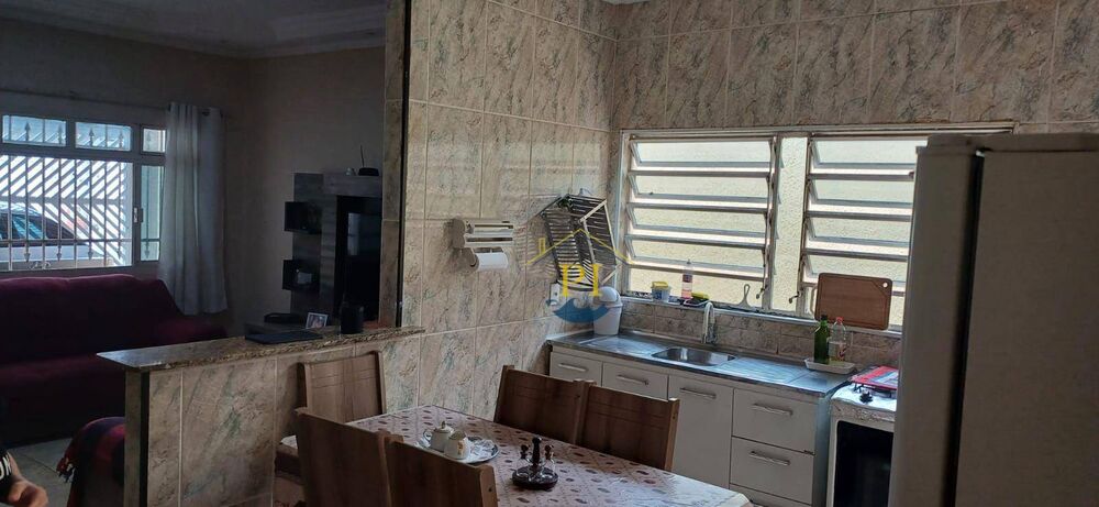 Casa, 3 quartos, 114 m² - Foto 1