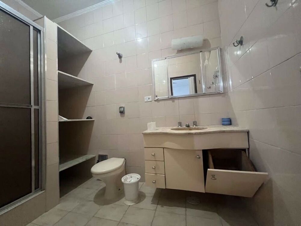 Casa, 3 quartos, 200 m² - Foto 2