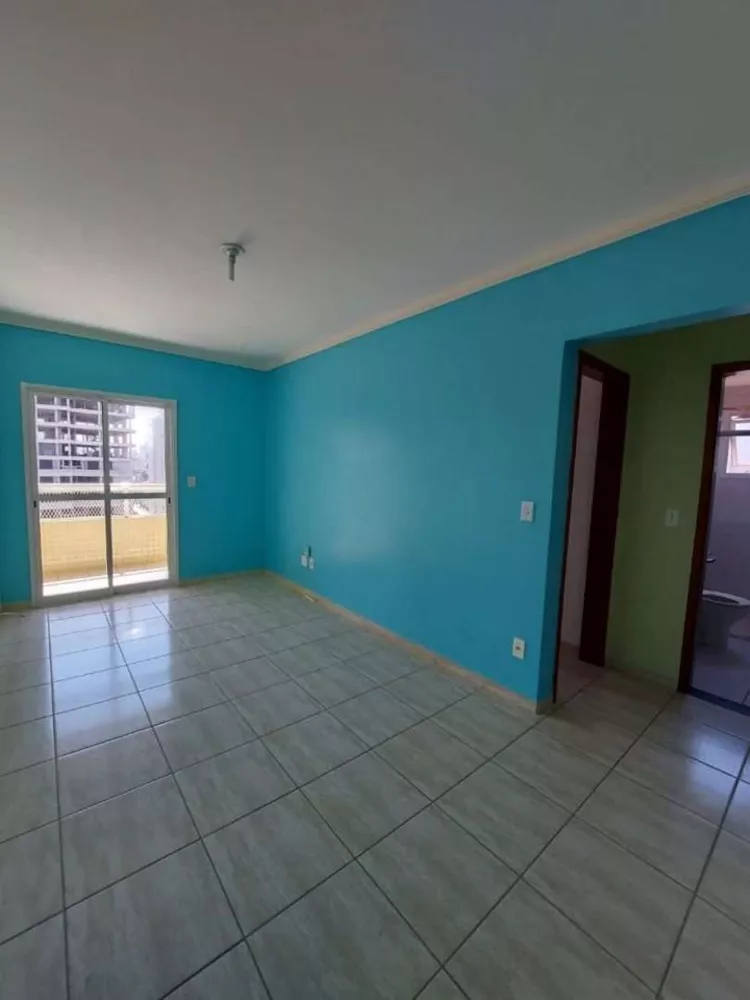 Apartamento à venda com 2 quartos, 69m² - Foto 4